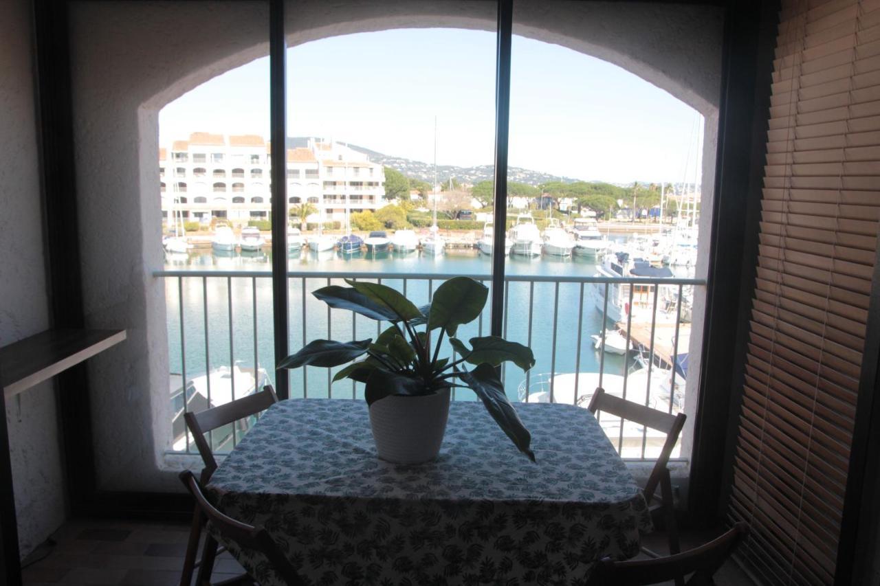 Bel appartement vue mer Cogolin Extérieur photo